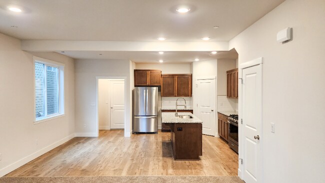 Foto del edificio - 6906 NE 16th Ave