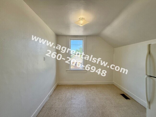 Foto del edificio - 412 Nussbaum Ave