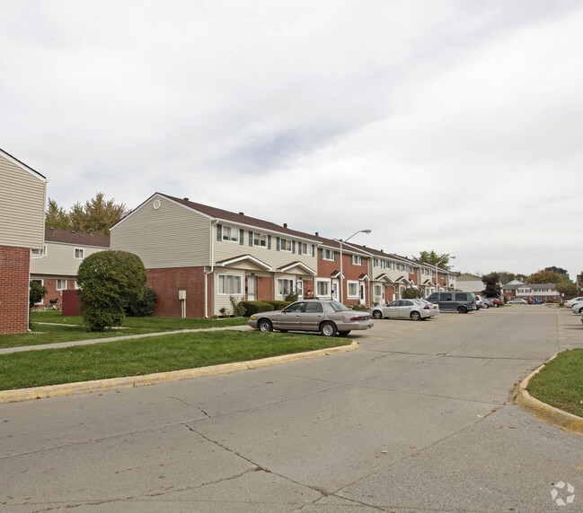 Foto del edificio - New England Townhouses Co-Operative