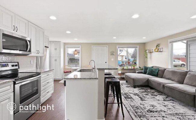 Building Photo - 2618 E Joseph Ave, Spokane, WA, 99208