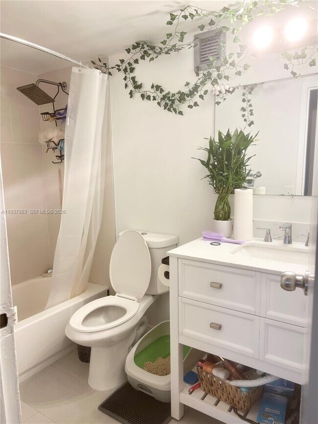 Foto del edificio - 2001 Atlantic Shores Blvd