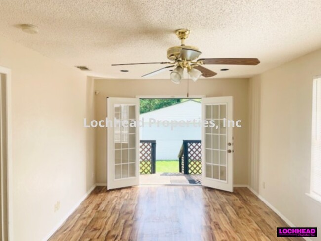 Building Photo - Charming 3 bedroom Mesquite Home!!!!!