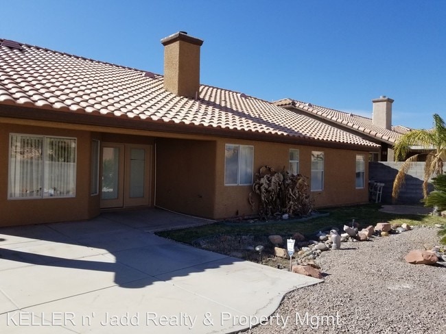 Building Photo - 3 br, 2 bath House - 3860 LONE MESA DR