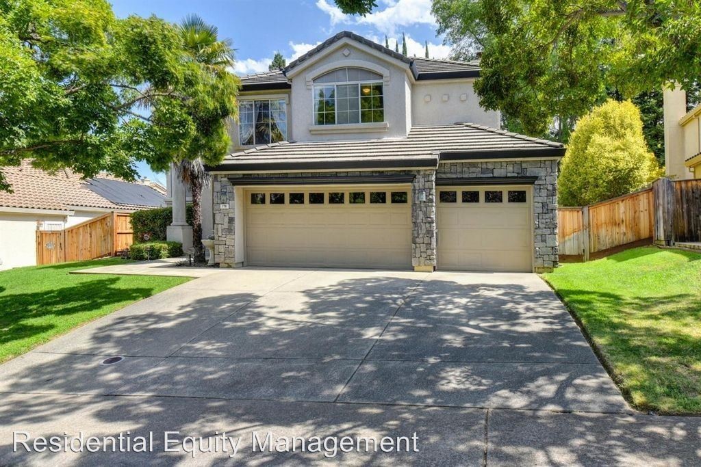Foto principal - 4 br, 2.5 bath House - 178 John Henry Circle