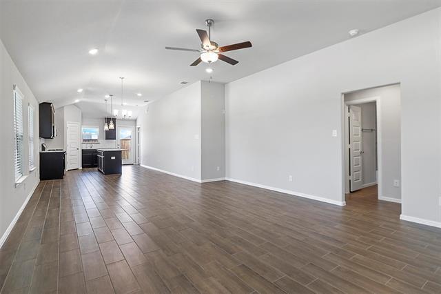 Foto del edificio - 14092 Haggerston Dr