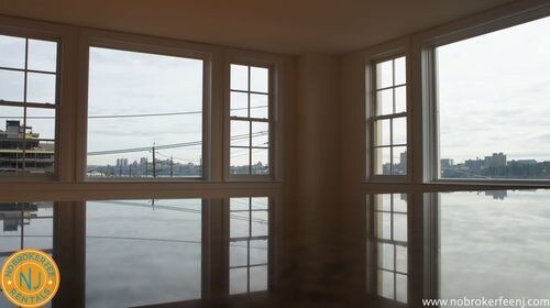 Foto del edificio - 269 River Rd