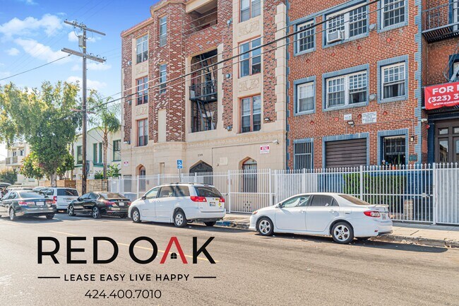 Building Photo - 2749 San Marino St
