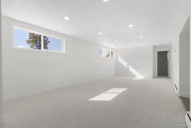 Foto del edificio - 4016 Milwaukee St