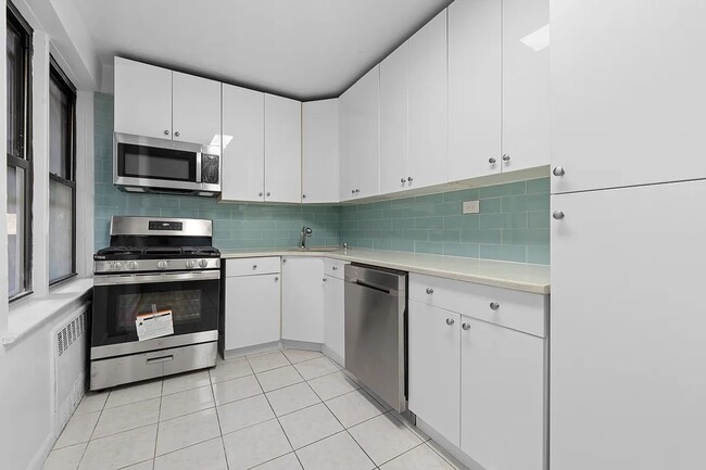 Foto del edificio - Beautiful 1 Bedroom 1 Bathroom  Available