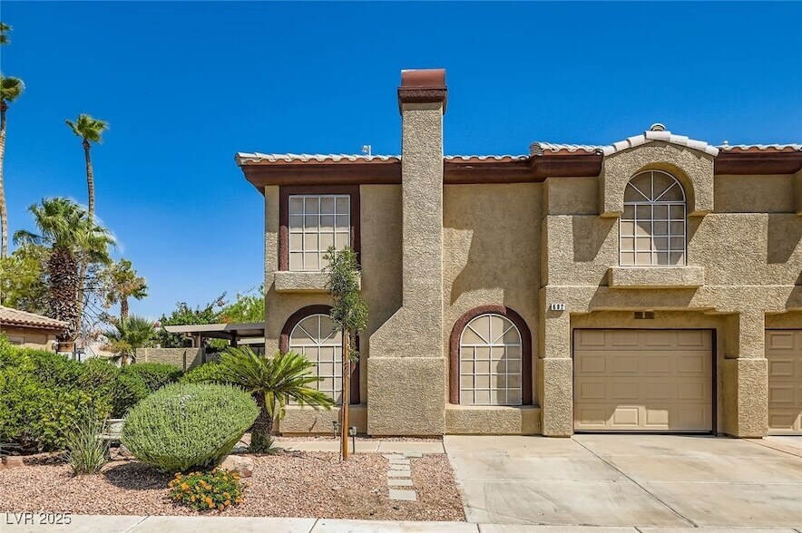 Foto principal - 682 Harbor Mist Ave
