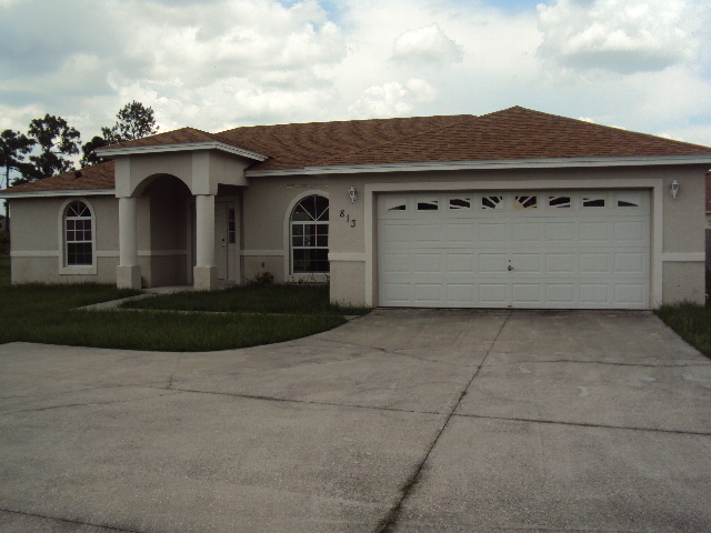 Primary Photo - Single Family Home in Poinciana