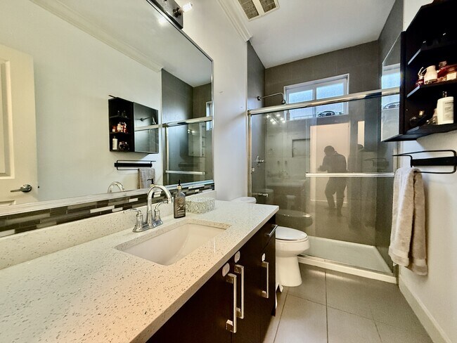 Building Photo - 13275-13290 90 Ave