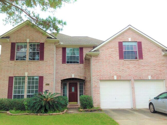 Foto del edificio - 15511 Clear Valley Dr