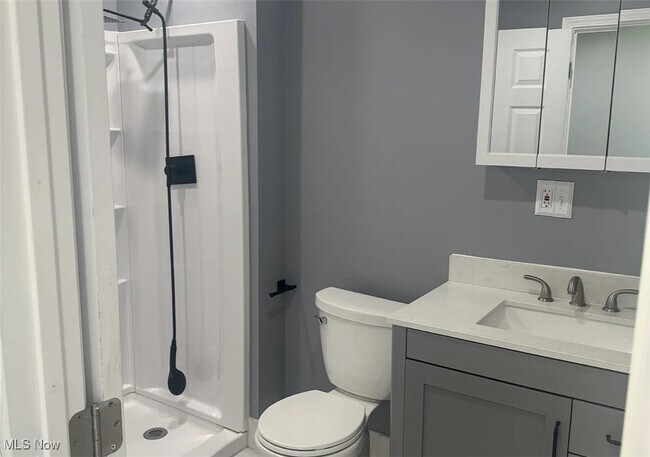 Foto del edificio - 7843 Emery Cir