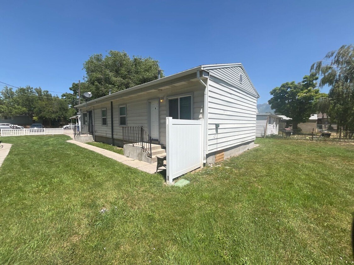 Photo - 1587 W 12800 S