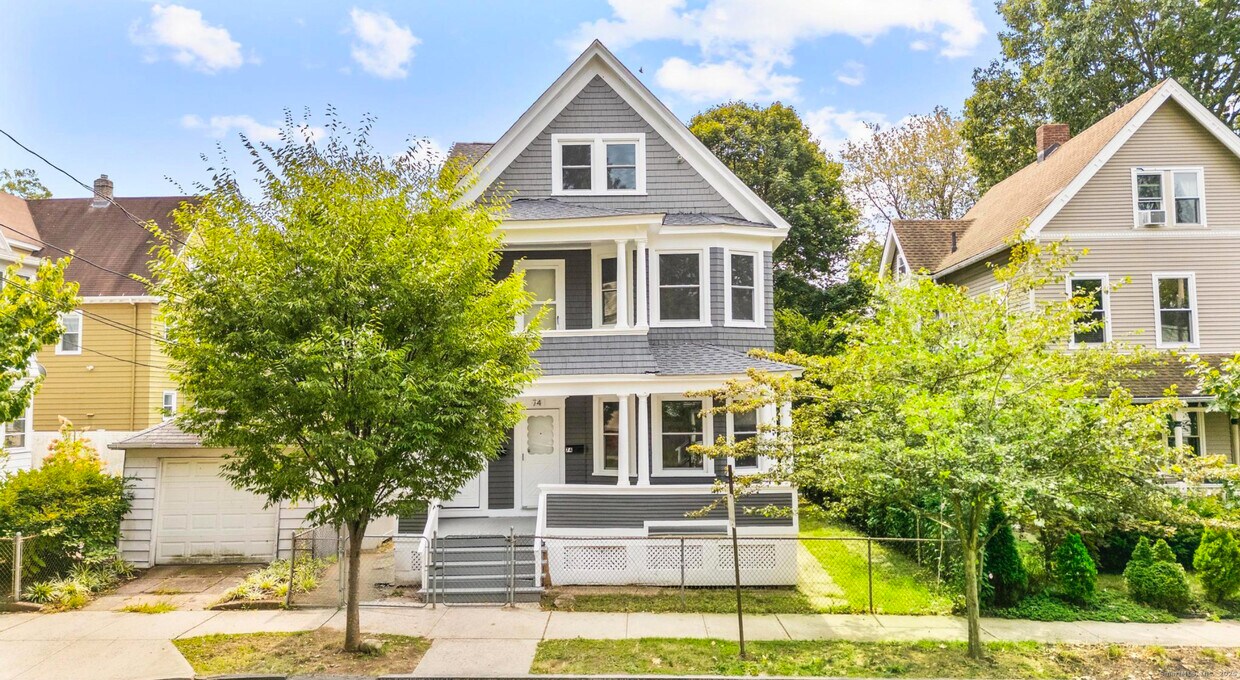 Primary Photo - 72 4th St