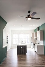 Building Photo - 728 Perch Pl