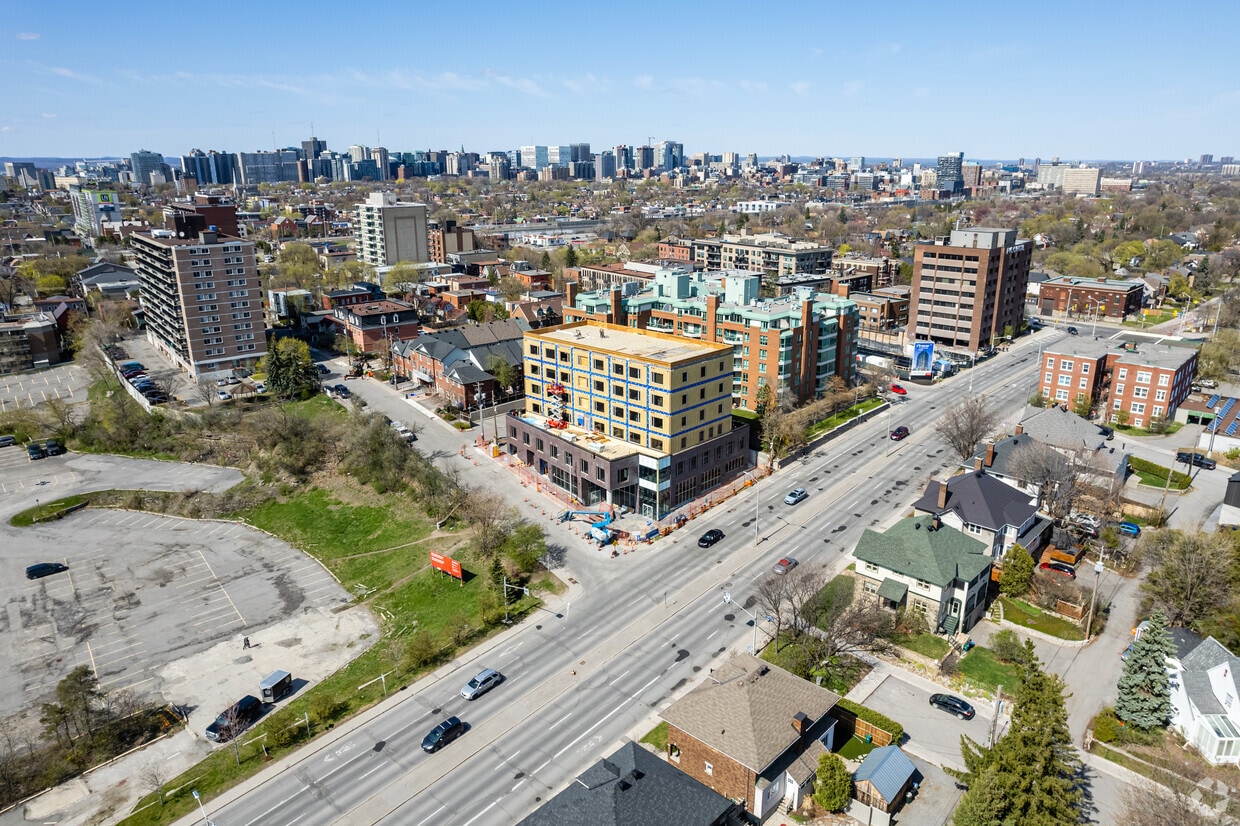 5/2022 - 401 Bell St S