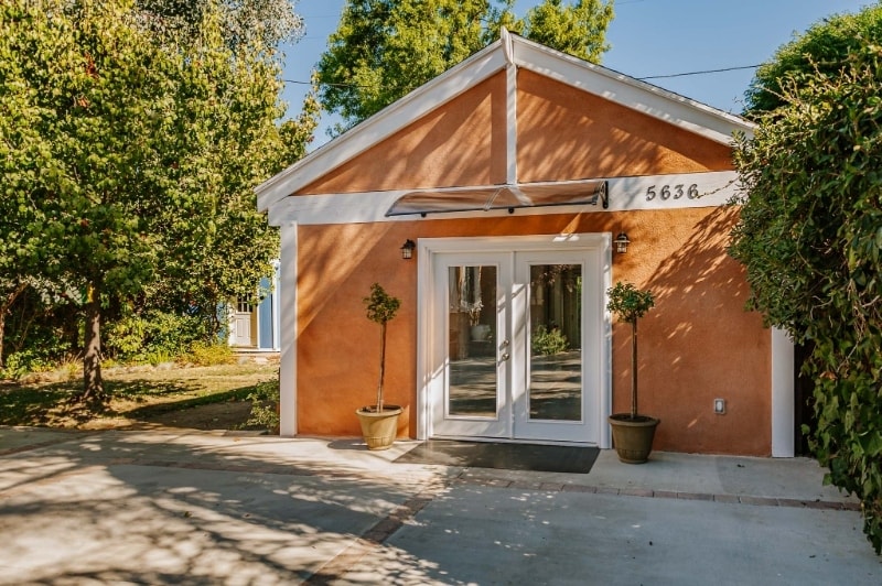 Foto principal - 5636 Natick Ave