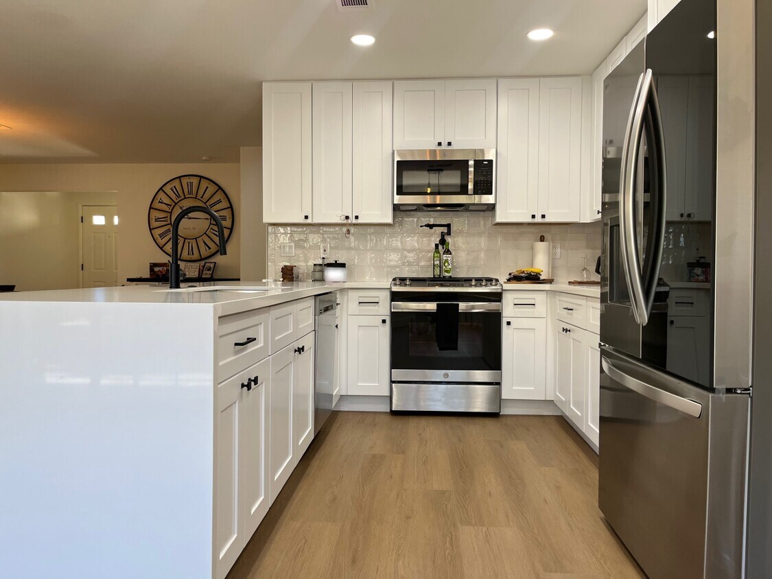 Foto principal - 2804 Autumn Haze Ln