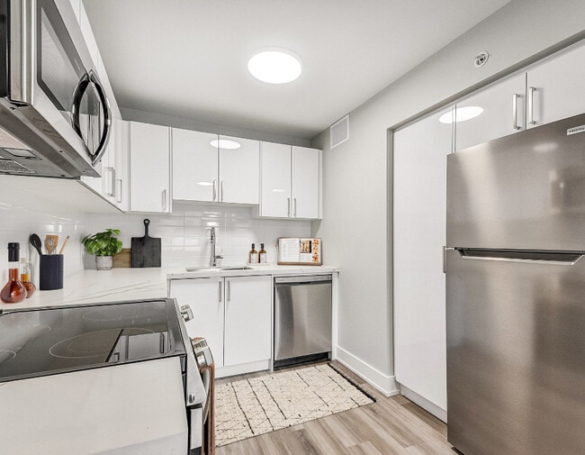 Building Photo - Elora