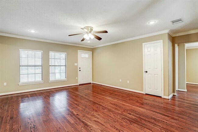 Foto del edificio - 4601 De Lange Ln