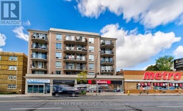 Building Photo - 3130-3130 Yonge St