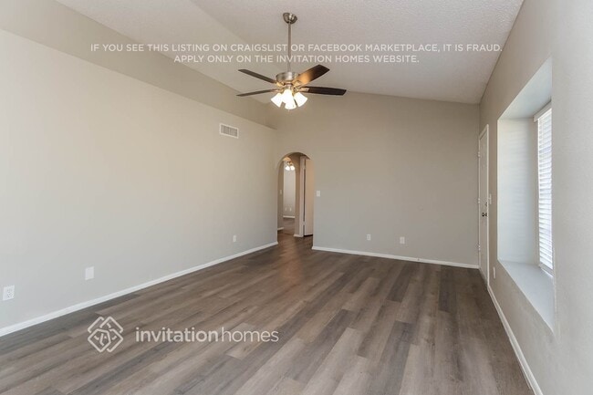 Building Photo - 1055 N Recker Rd