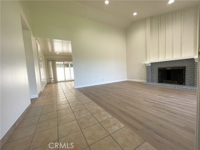 Building Photo - 17627 Caliente Pl