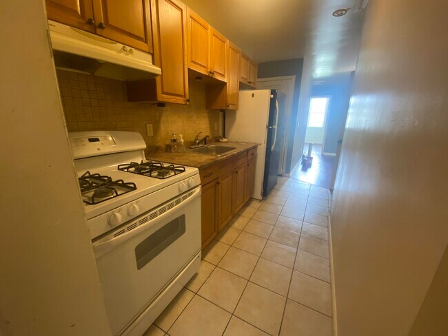 Building Photo - 6039 Palisade Ave