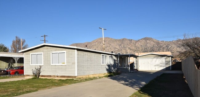 Building Photo - 2024 Marquis St