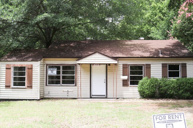 Foto del edificio - 4112 Joplin - 3 bedroom 1 bath
