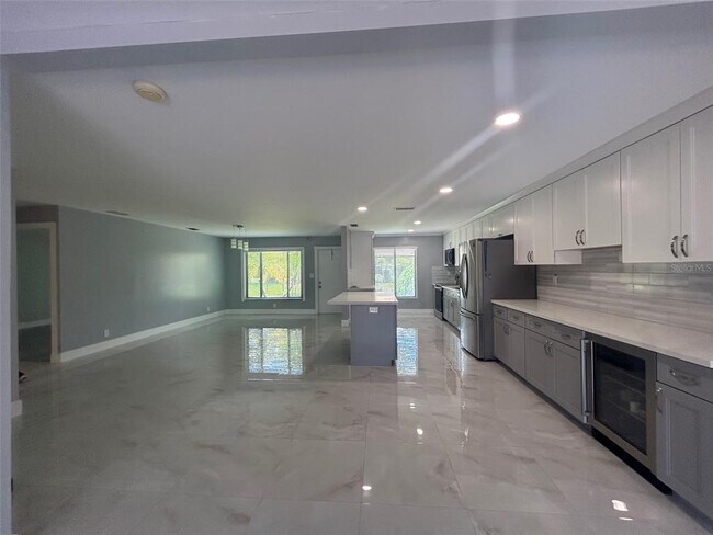 Foto del edificio - 7551 SW 26th Ct