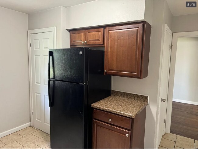 Foto del edificio - Spacious 3-Bedroom, 2-Bath – Coming Soon!