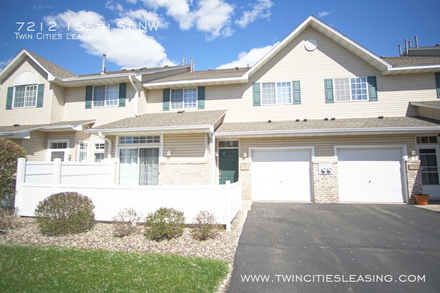 Foto principal - 7212 155th St W