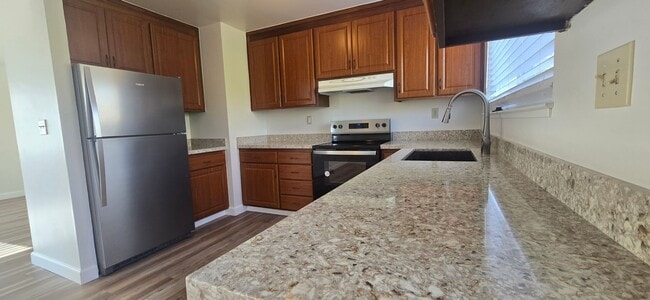 Building Photo - DelMonte