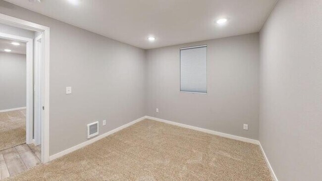Foto del edificio - 1000 N 9th St