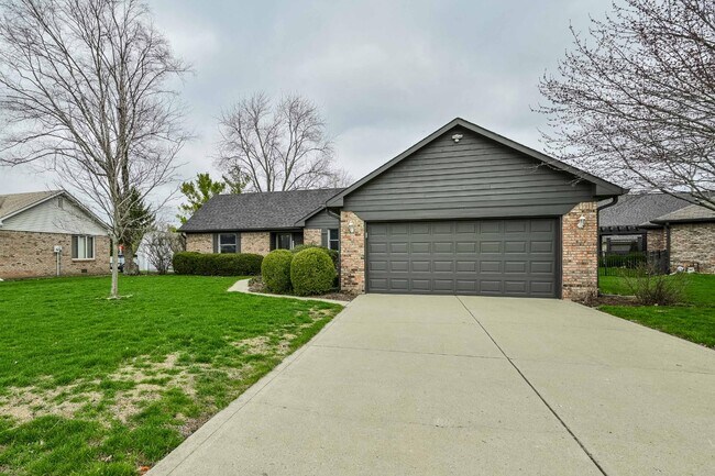 Foto del edificio - 1108 Redwood Dr