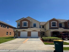 Building Photo - 1065 Venetian Dr