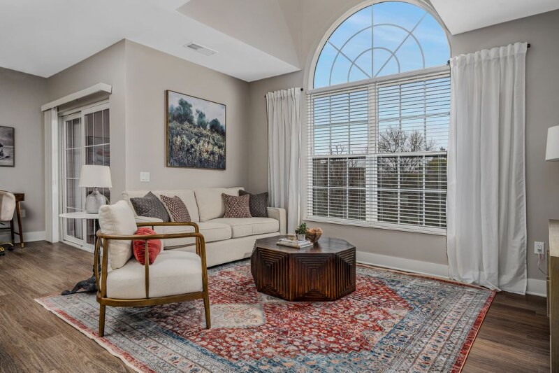 Foto principal - 65 S Washington Ave