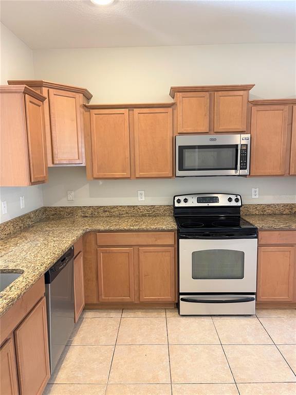 Building Photo - 4011 Winding Vine Dr