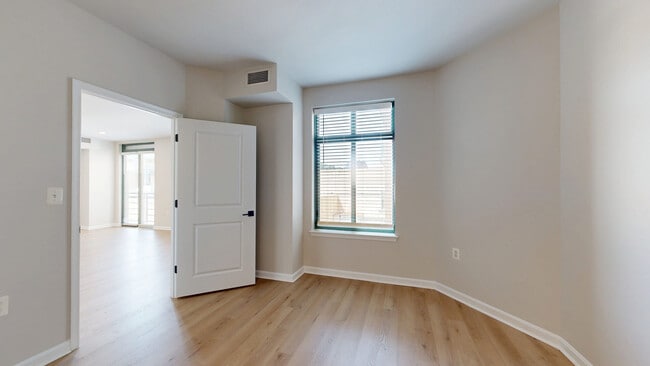 Interior Photo - Delancey at Shirlington Village