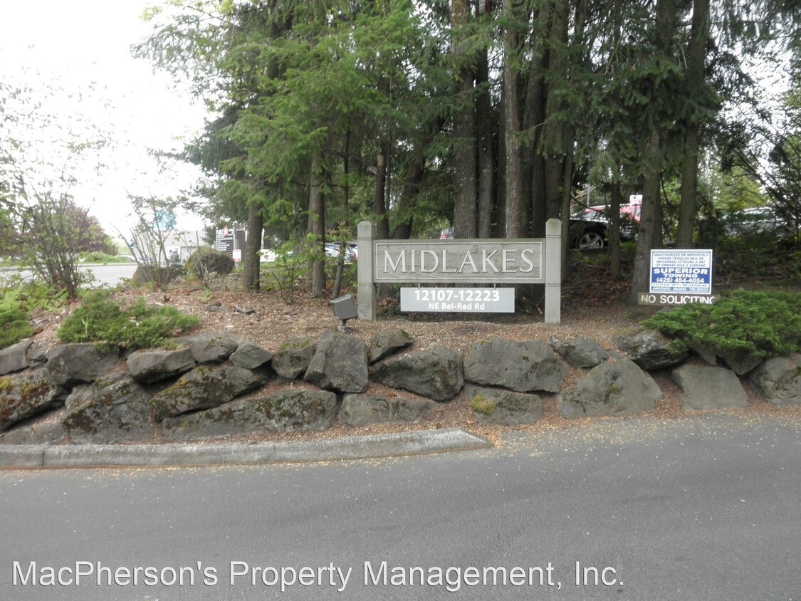 Primary Photo - 2 br, 1 bath House - 12119 NE Bel-Red Rd #...