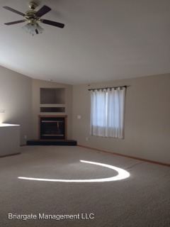 Building Photo - 1302 Lindsay Way