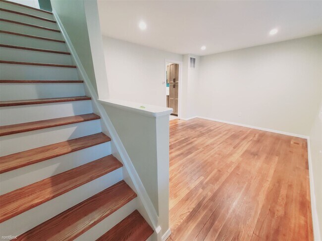 Foto del edificio - 2 br, 2 bath Townhome - 43 Benedict Ct