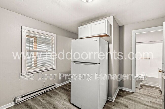Foto del edificio - 972 Edgemont Ave