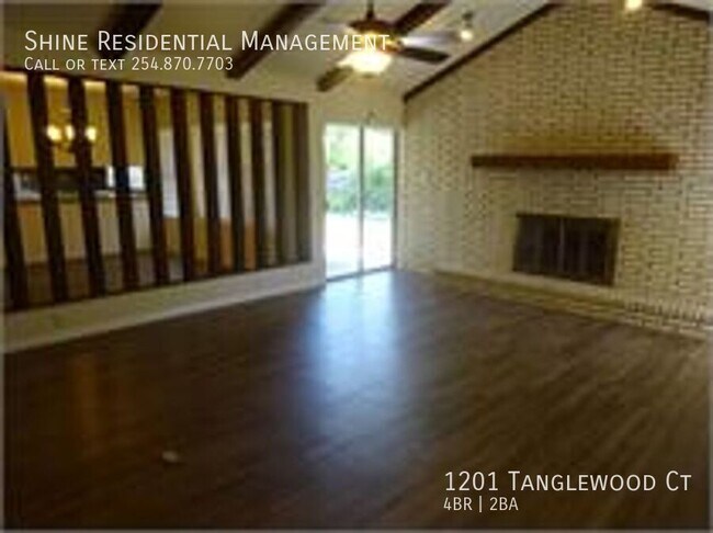 Foto del edificio - 1201 Tanglewood Ct