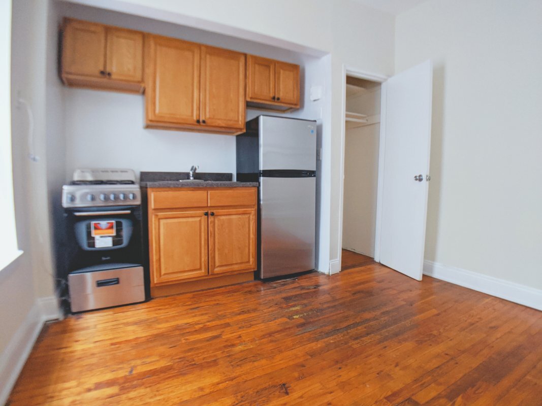 Building Photo - 246 Bradhurst Ave