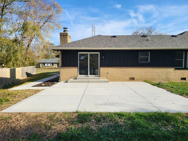 Foto del edificio - 642 Echo Bend Blvd