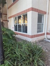 Building Photo - 3320 Pinewalk Dr N